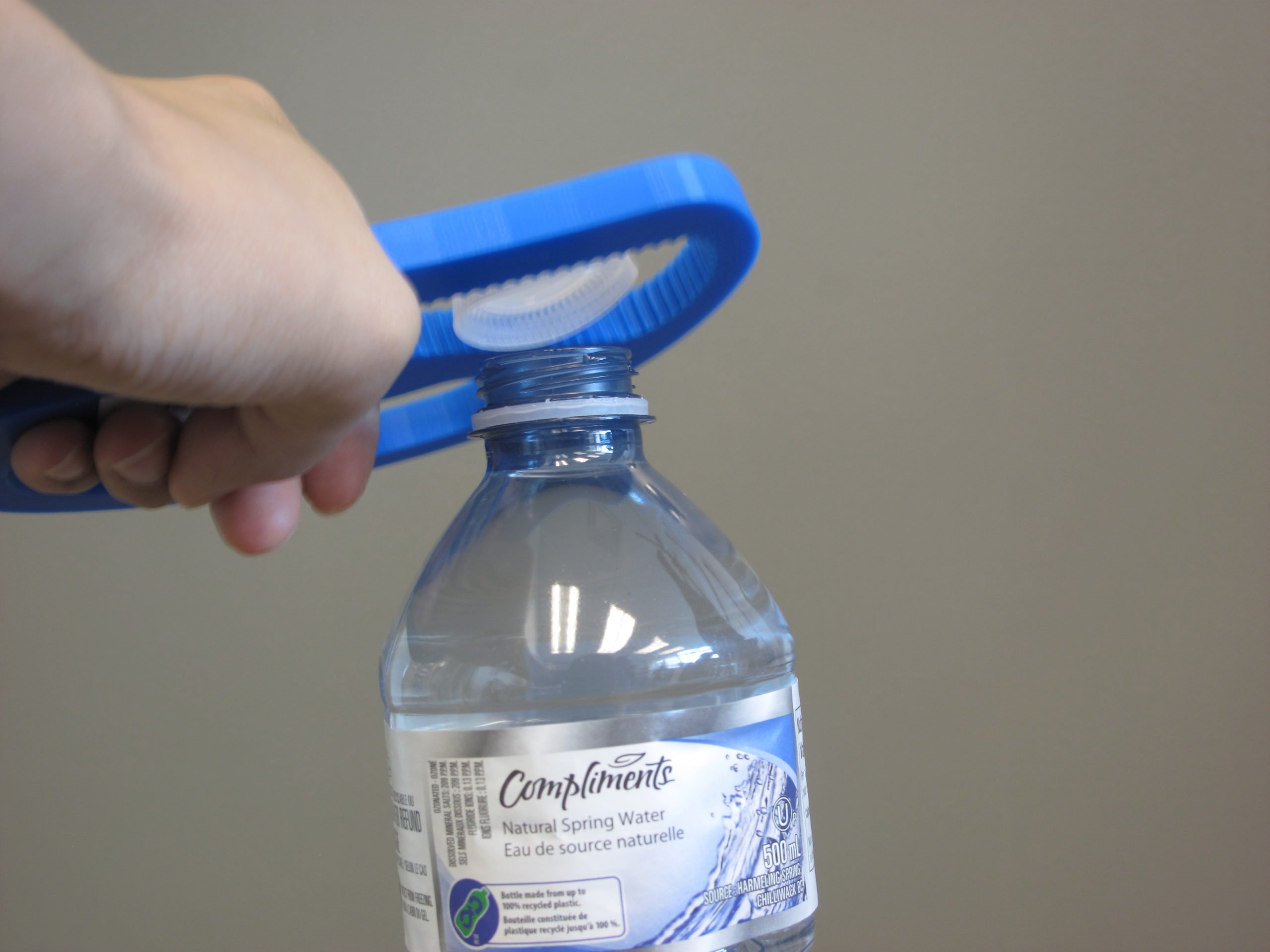Opening bottle cap