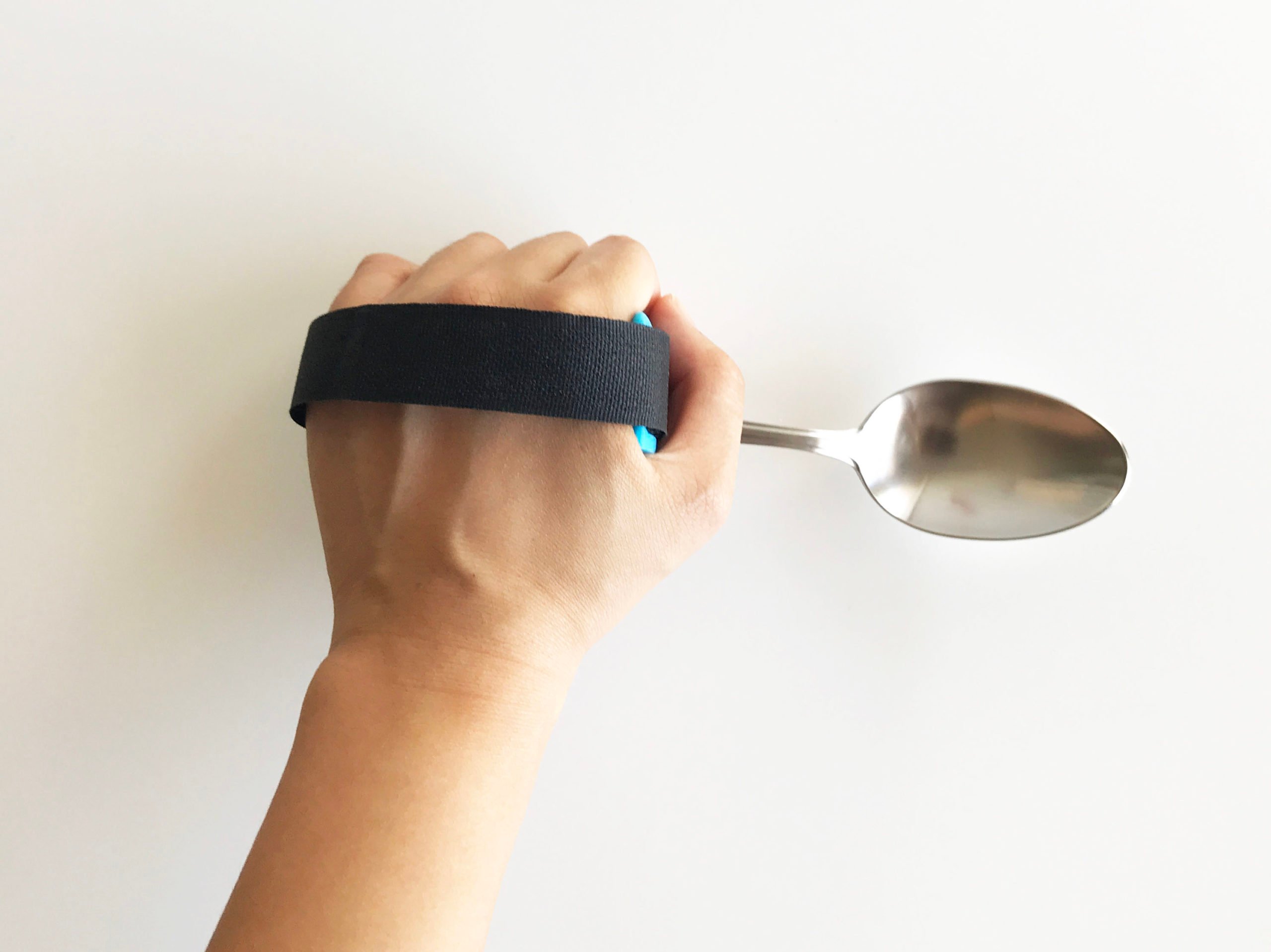Utensil holder