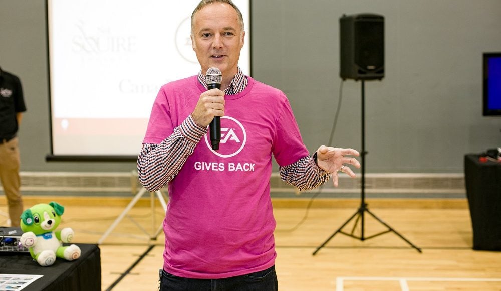A presenter at an EA and Makers Making Change buildathon.