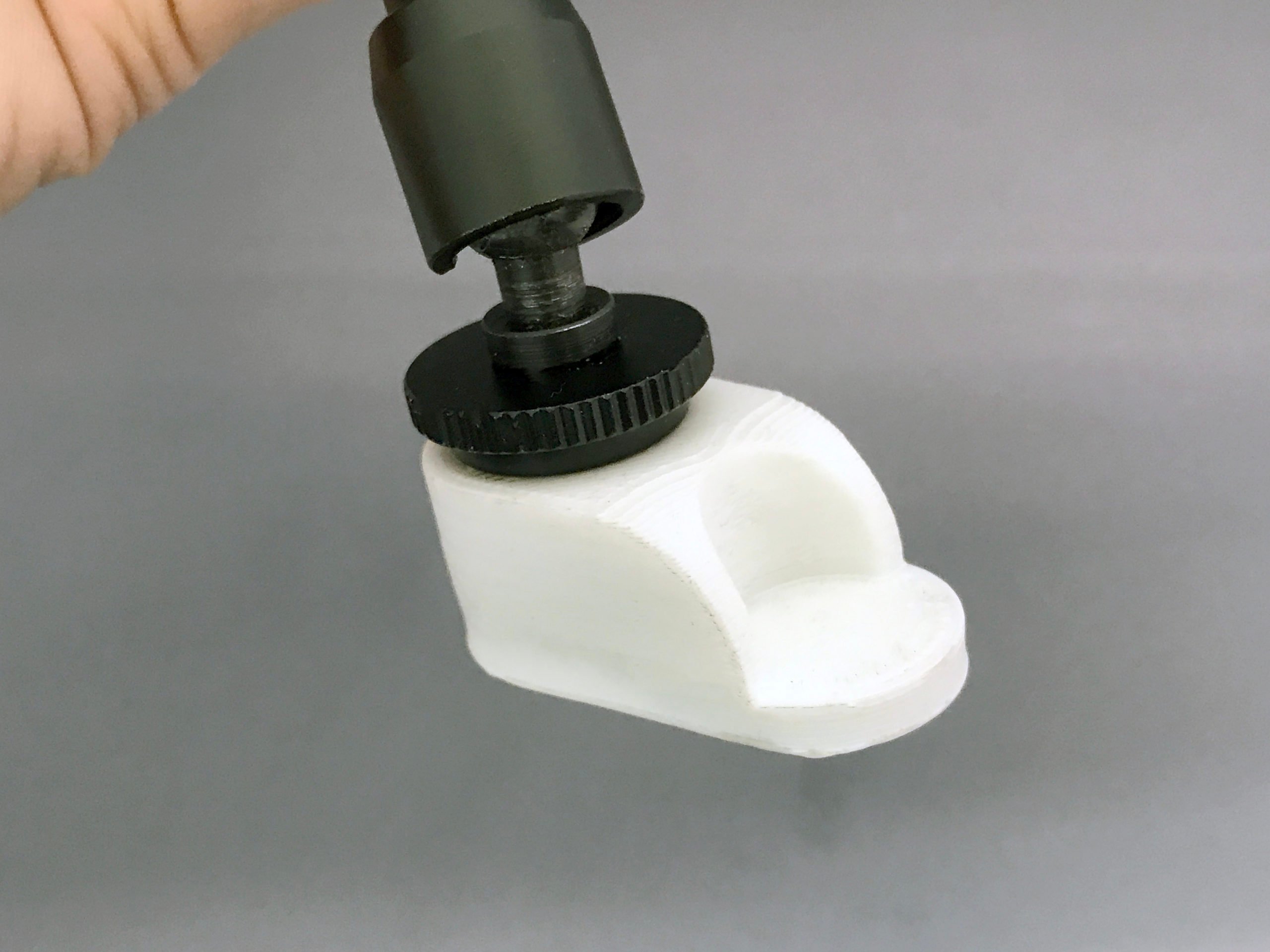 C-clamp threaded adapter